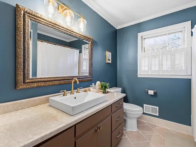 Accent wall installed by Star City Painters